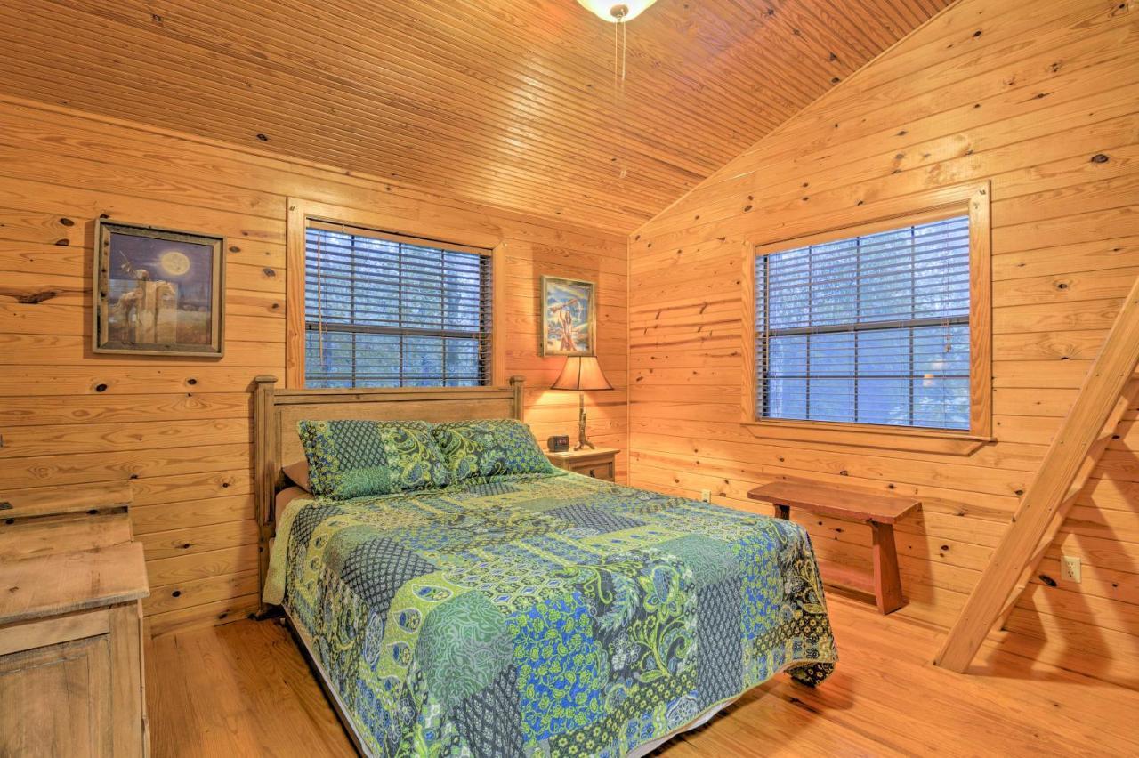 Hochatown Hideaway With Hot Tub, Grill And Fire Pit! Villa Stephens Gap Exterior photo